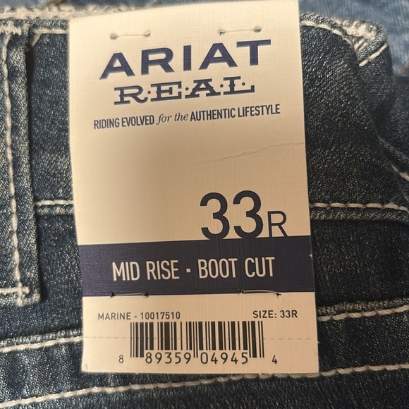 Women's Ariat Jeans - Picture 2 of 3